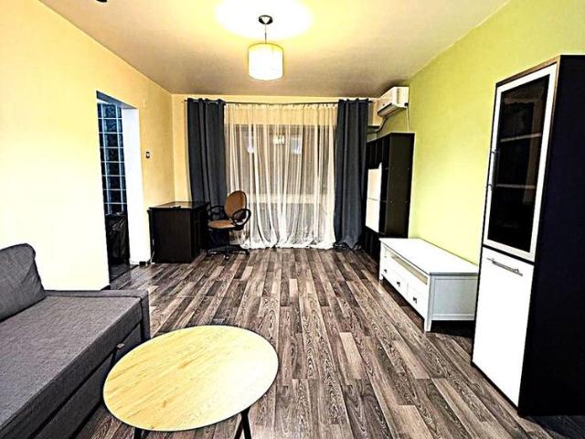 Apartament spațios, 3 camere, 450 euro, Nicolina CUG Selgros