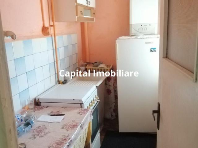 Apartament spațios de 24 mp de vânzare în zona Obor
