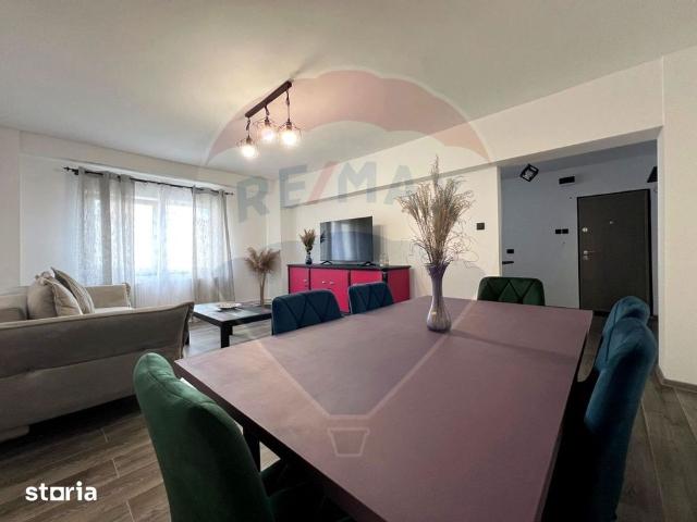 Apartament spațios de închiriat, strada Năsăud, bloc cu lift