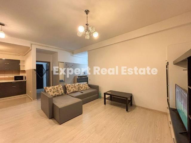 APARTAMENT SPATIOS 2 CAMERE 23 AUGUST OTOPENI