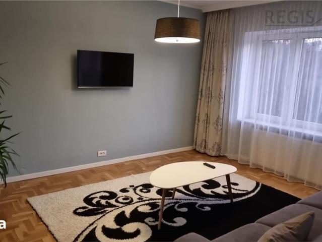 Apartament spatios 4 camere 140mp Centrul Nou Brasov