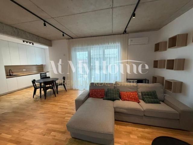 Apartament spatios cu 2 camere, 68 mp + 22 mp terasa. parcare, Barbu Vacarescu