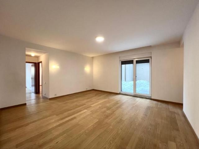 Apartament spatios, cu 2 dormitoare, aproape de parcul Kiseleff