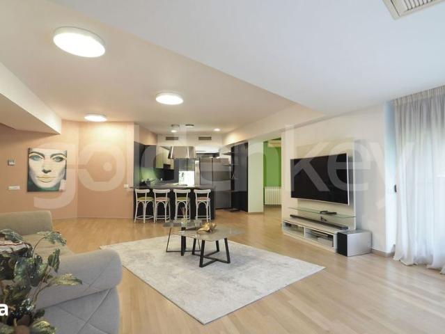Apartament spatios cu 5 camere | vedere catre parc