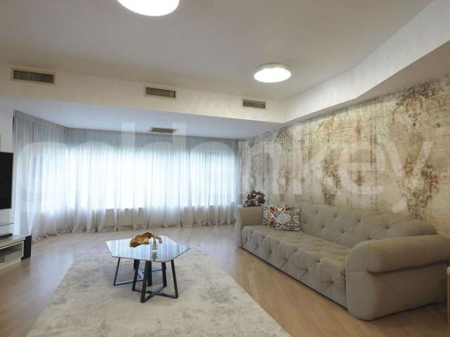 Apartament spatios cu 5 camere | vedere catre parc