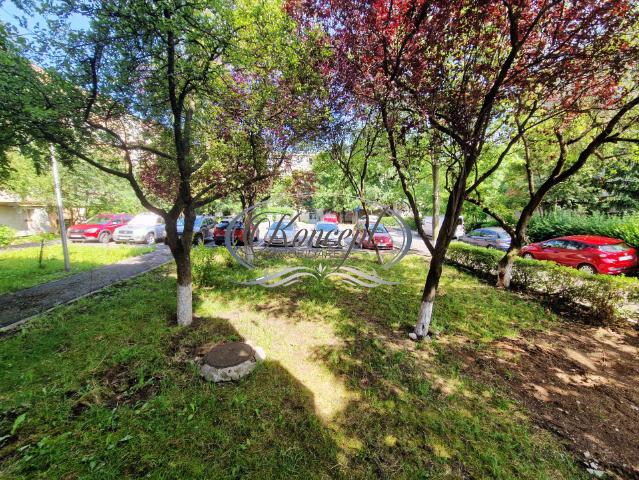 Apartament spatios cu parcare in apropiere de Golden Tulip