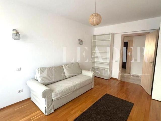 Apartament Spatios de 4 Camere cu Terasa si 3 Locuri de Parcare | Vederi Panoramice