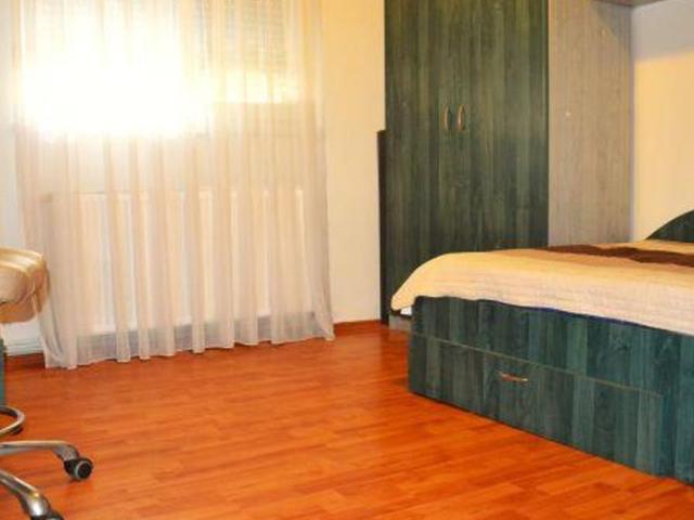 Apartament spatios de inchiriat! 3 dormitoare+open space Targoviste, Micro 11