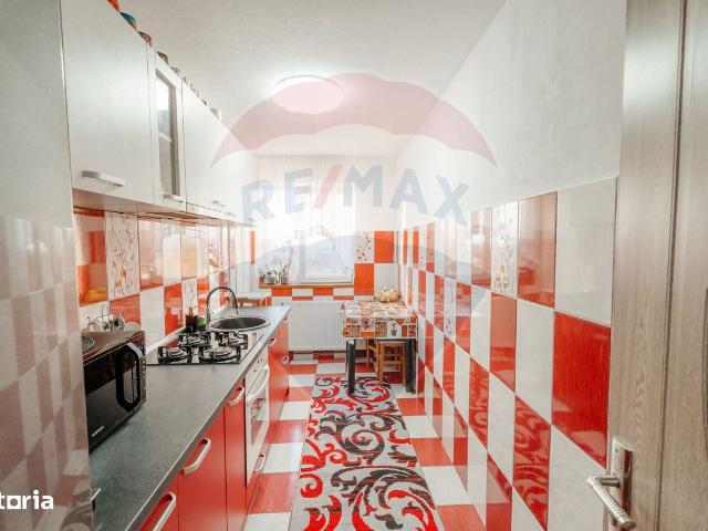 Apartament spatios decomandat 2 camere, renovat, Rasnov!