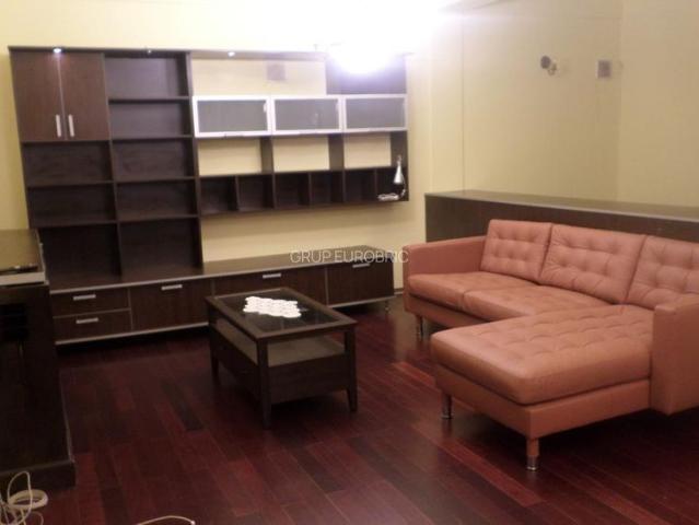 Apartament spatios in Vila noua, curte, verdeata, ultracentral