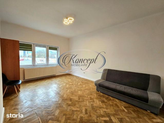 Apartament spatios pe Bulevardul 21 Decembrie