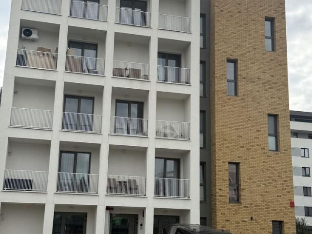 Apartament spatios, zona Calea Moldovei langa Kaufland