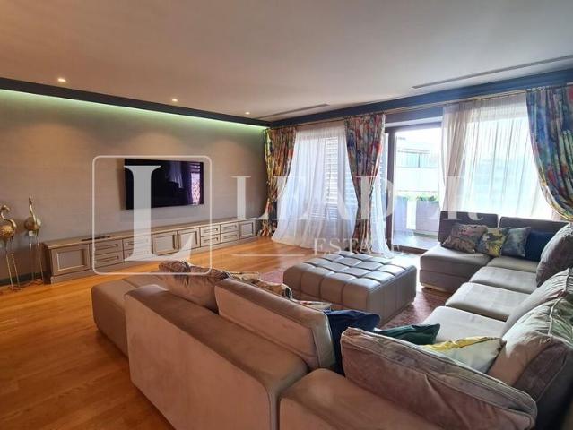 Apartament spectaculos I Herastrau
