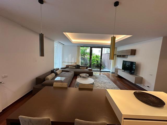APARTAMENT SPECTACULOS l GRADINA 100 MP l 2 GARAJE l GYM l PRIMAVERII