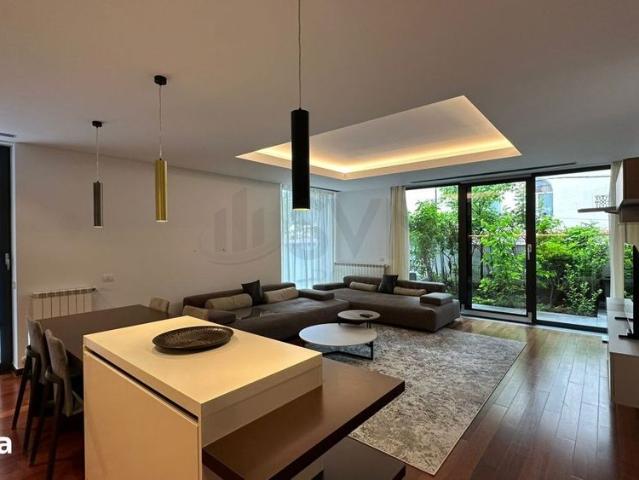APARTAMENT SPECTACULOS l GRADINA 100 MP l 2 GARAJE l GYM l PRIMAVERII