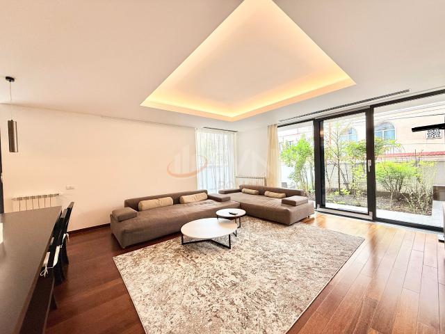 APARTAMENT SPECTACULOS l GRADINA 100 MP l 2 GARAJE l GYM l PRIMAVERII