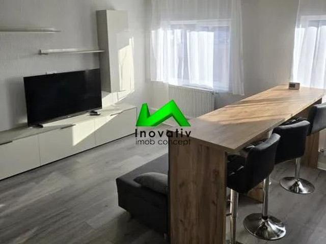 Apartament tip mansarda 3 camere Sibiu Strand