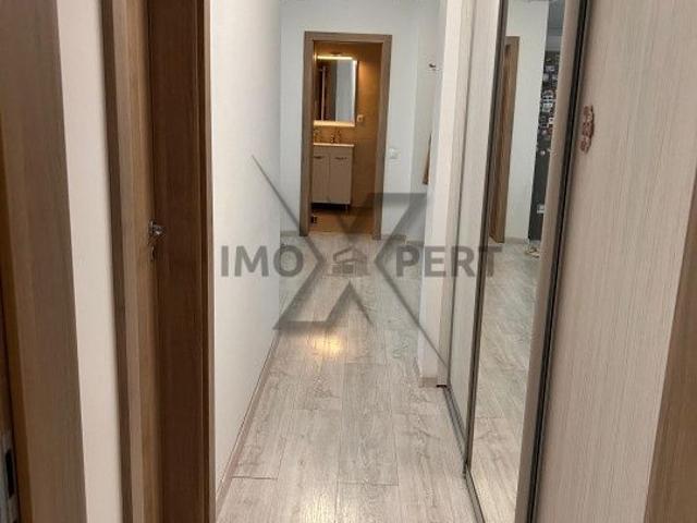 Apartament tip Penthouse, 3 camere cu view si terasa, Garaj, Marasti!