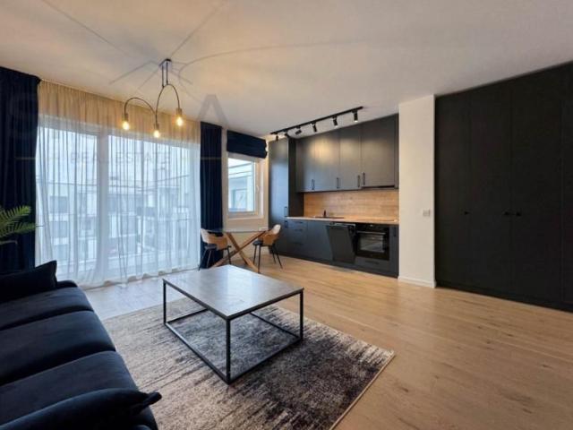 Apartament tip studio, langa The Office!