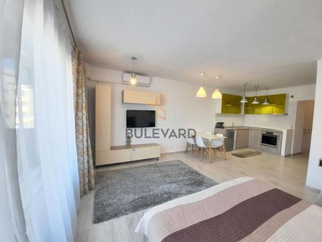 Apartament tip studio, terasa, Calea Dorobantilor!