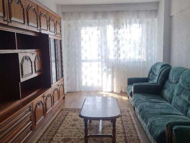Apartament trei camere confort unu centru