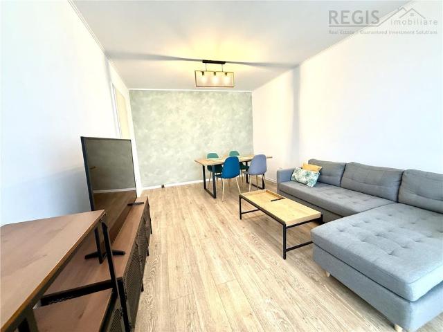 Apartament trei camere Pietonal Coresi Avantgarden Kasper