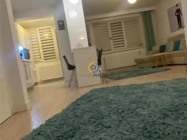 Apartament trei camere Ultracentral, mobilat si utilat