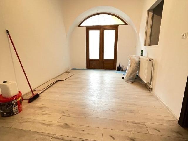 Apartament ultracentral 70 mp, Piata Libertatii Piata Sf Gheorghe