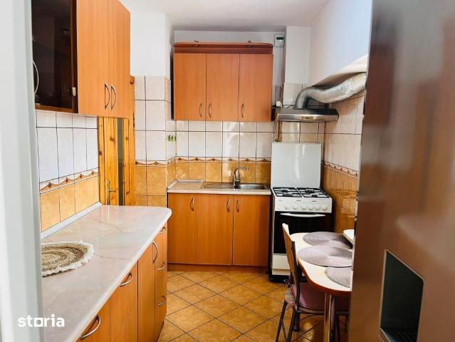 Apartament ultracentral, 3 camere, cu priveliste impresionanta, langa