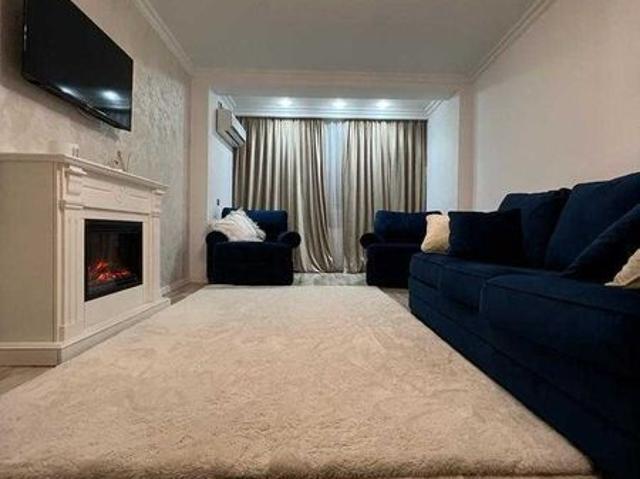 Apartament ultracentral faleza