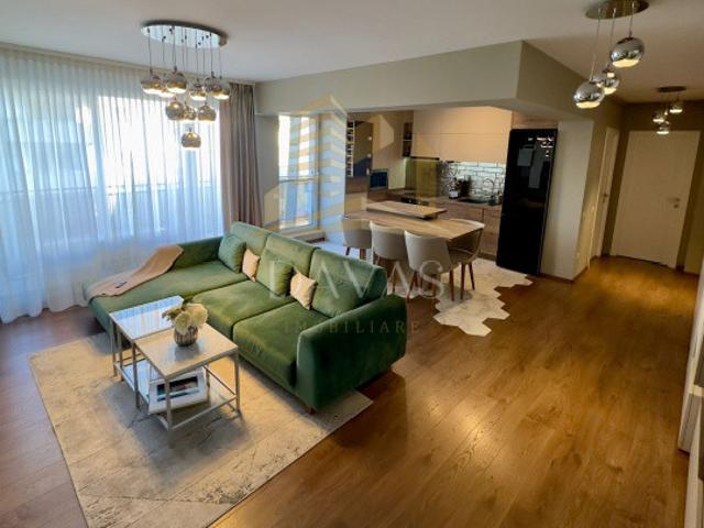 Apartament ultrafinisat 2 camere semidecomandat +Parcare inclusă | Intre Lacuri