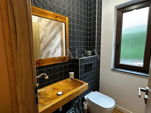 Apartament ultrafinisat în vilă exclusivistă – cartier Gruia