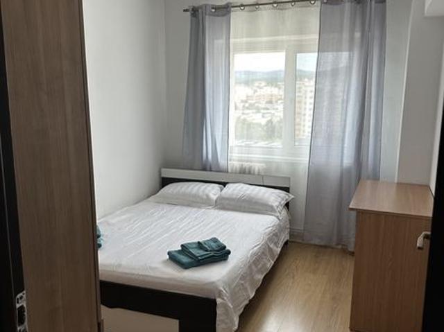Apartament Untold