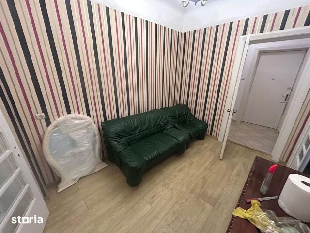 Apartament Victoriei Grivița bloc interbelic