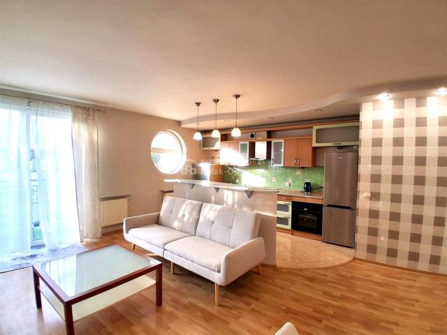 Apartament w Alejach, winda, balkon. Garaż Bielsko Biała, Centrum
