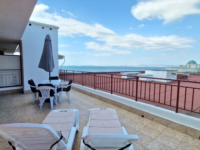Apartament z widokiem na morze, taras, klimat, inwestycja