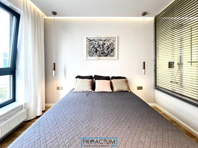 Apartament z widokiem na Wisłę w sercu starówki!