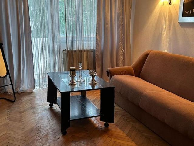 Apartament zona Independentei chirie