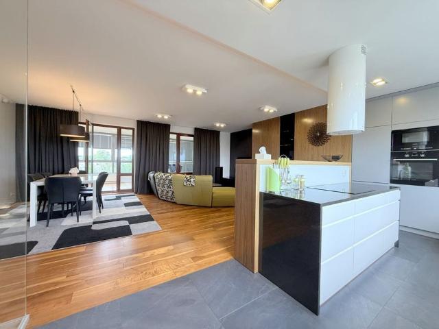 Apartament 148 m², ogród zimowy, dwa msc. post.* 148.1 m²