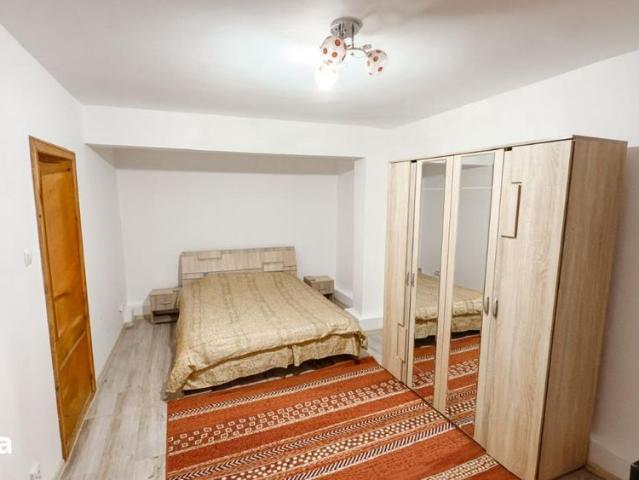 Apartament 1 cameră cu centrală în Port aproape de Fac. de Medicina