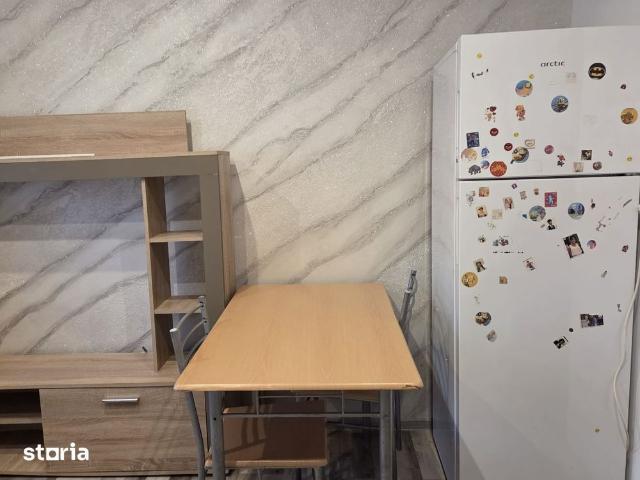 Apartament 1 cameră, Micro 40, renovat