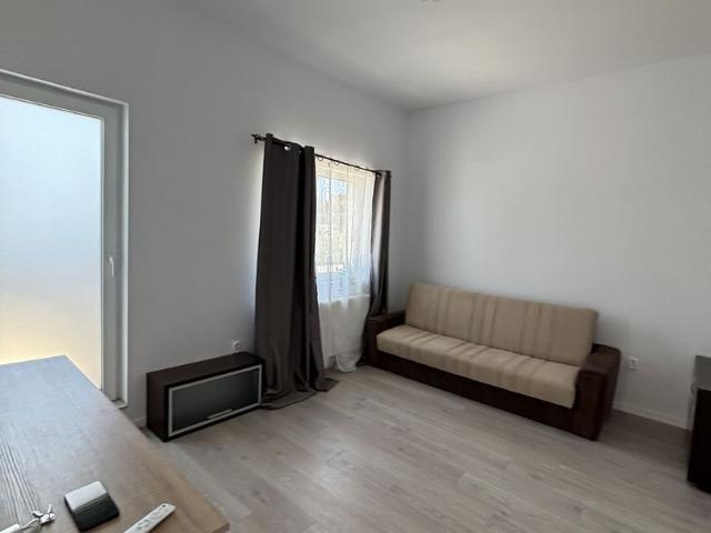 Apartament 1 camera a în Giroc