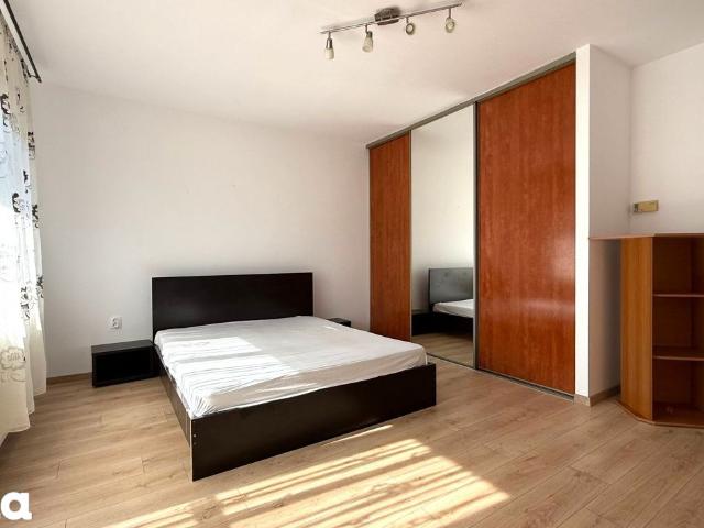 Apartament 1 camera, cart. Manastur, zona Negoiu, parcare, balcon, et. I