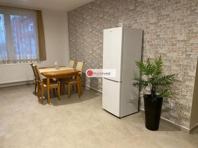 Apartament 1 Camera Centru etaj 1 Bloc Nou
