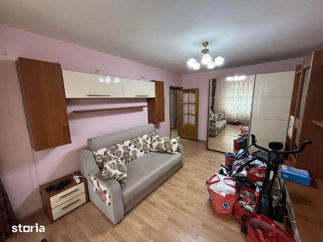 Apartament 1 camera D + loc parcare, Nicolina, prima statie