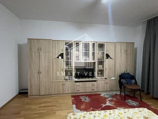 Apartament 1 camera de inchiriat | Etaj 2 | Zona Centrala
