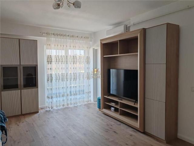 Apartament 1 camera de 40mp LUX in spate la Family Market Bucium! LIBER!