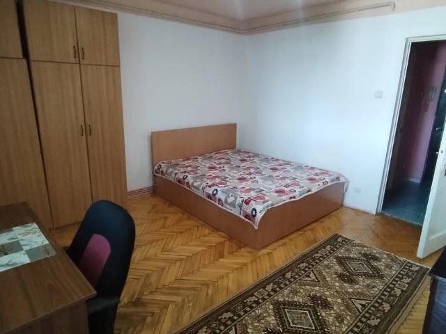 Apartament, 1 camera decomandat, 32 mp, Tatarasi, de inchiriat, Piata 2 baieti, Cod 162856