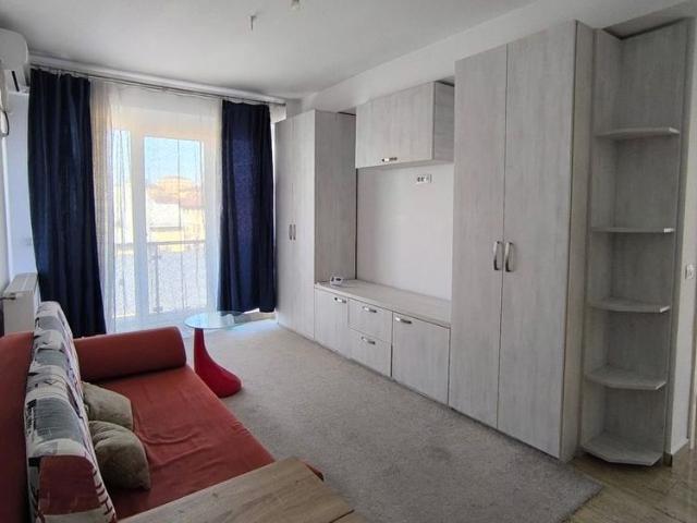 Apartament 1 camera Iasi Tudor, terasa 44 mp, loc de parcare privat