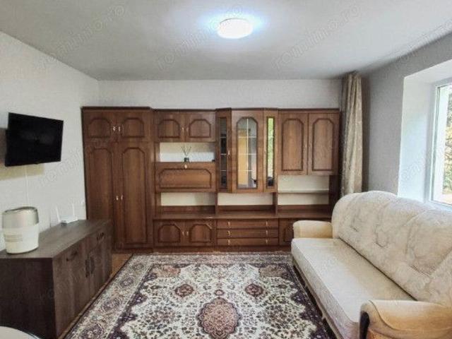 Apartament 1 camera în zona Decebal